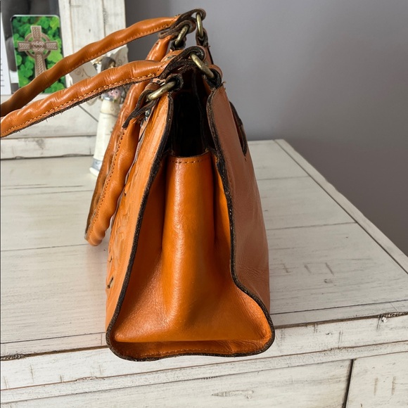 Patricia Nash leather purse - Picture 3 of 6